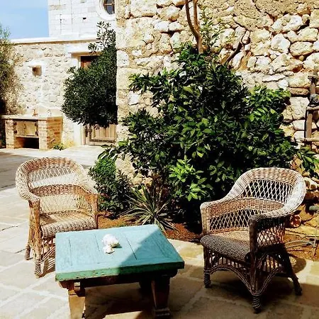 Quartier No.63 アパート *